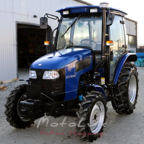DТZ 5504К Traktor, 50LE, 4 hengeres, 4х4, kabin fűtéssel, 4 hidraulikus kimenet