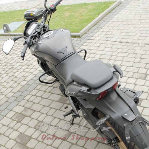 Motorcycle Bajaj Dominar D400 2018 Rock Matte Black