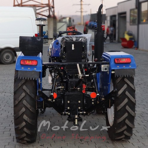 Traktor DW 244 AHTXD, 3 henger, (4+1)х2 váltó, 6.50х/1611.2х24 kerekek