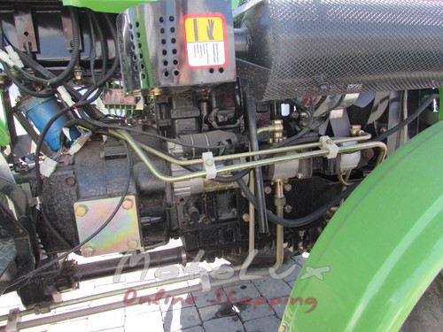 Traktor DW 244 AHTXD, 3 henger, (4+1)х2 váltó, 6.50х16/11.2х24 kerék