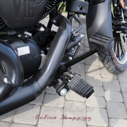 Motocykel Lifan V16S 250, čierny