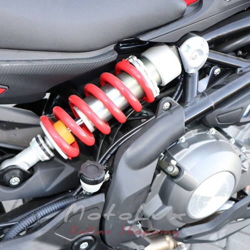 Motorkerékpár Benelli TNT302S ABS, piros