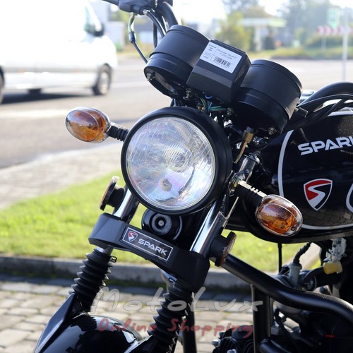 Motorkerékpár Spark SP125C-2CM