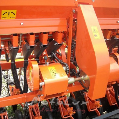 Tractor Grain Seeder SZF-3.600-06, Press Rollers