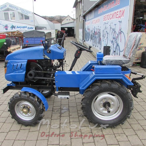 Kerti traktor Claus LX 155, 15 LE, 4x2