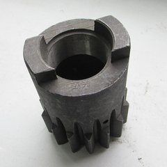 Bevel gear of the semi-axle (22) for the tractor Xingtai 120