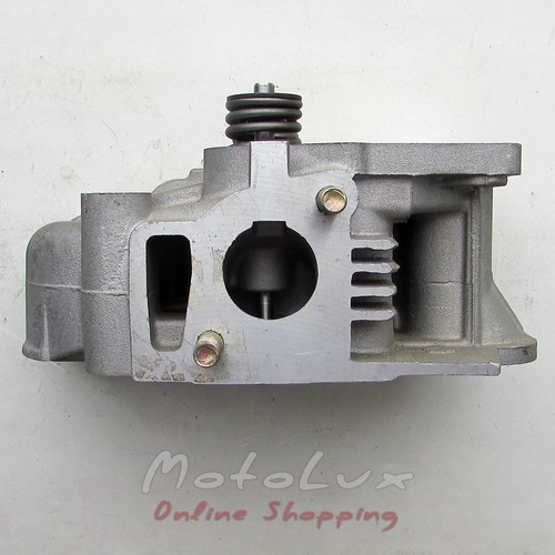 Cylinder head assembly for motoblock 135
