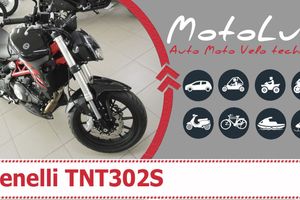 Motorkerékpár Benelli TNT302S