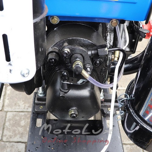 Egytengelyes diesel kézi inditású kistraktor Кеntaur МB 1080 D-8, 8 LE + talajmaró