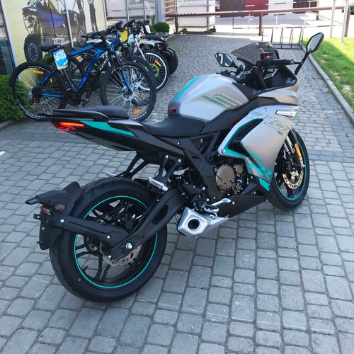Мотоцикл спортбайк Voge 300RR ABS