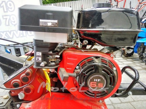 Benzínový dvojkolesový malotraktor Zubr GN-4, ručný štartér, 6.5 hp