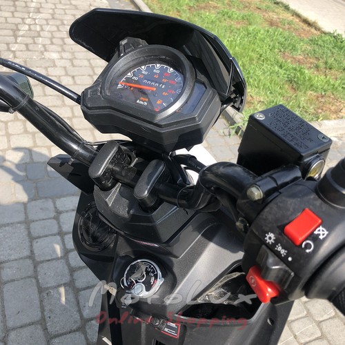 Scooter Forte BWS-R 150cc, black and white