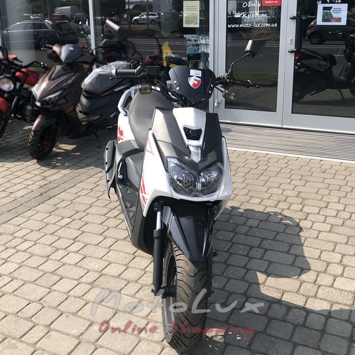 Scooter Forte BWS-R 150cc, black and white