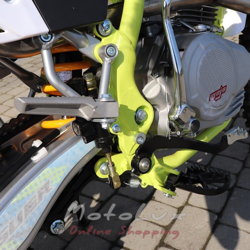 Motorkerékpár BSE J3D Enduro