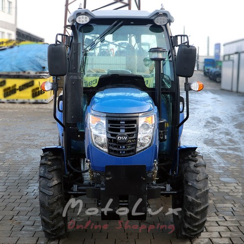 Traktor DW 404 АC, 40 LE, 4x4, 4 henger, 2 hidraulikus kimenet, fülke blue
