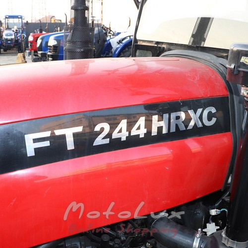 Traktor Foton FT 244НRXC 24 LE, 3 henger, 4x4, szervokormány, differenciálzár, kabin red