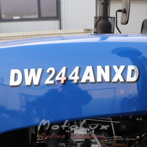 Минитрактор DW 244 ANXD, 24 л.с., 4х4, 3 цилиндра, новый дизайн
