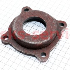 Drive axle cover for 6-gear motor-block gearbox