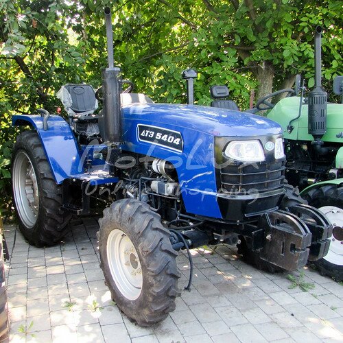 Traktor DTZ 5404, 40 HP, 4х4, 4 valce, posilňovač riadenia