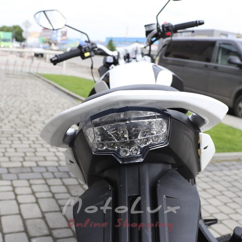Motorkerékpár országúti Spark SP200R-28