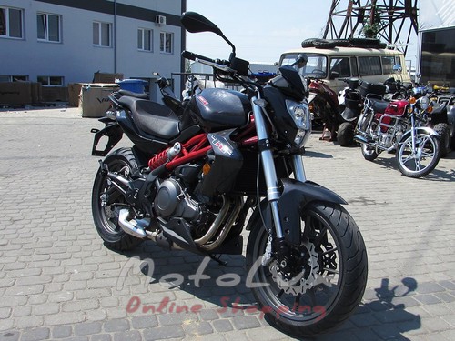 Мотоцикл Geon Benelli TNT300
