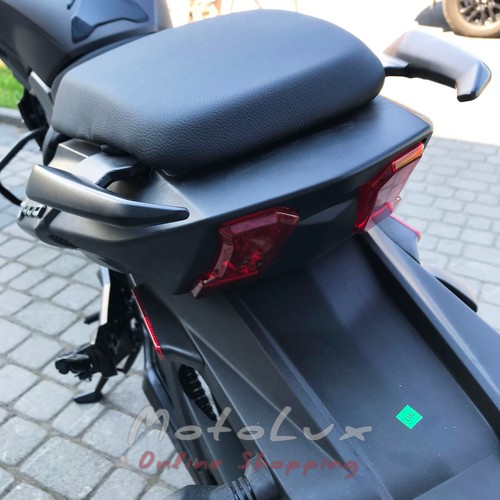 Motocykel Bajaj Dominar 400-UG, 2021