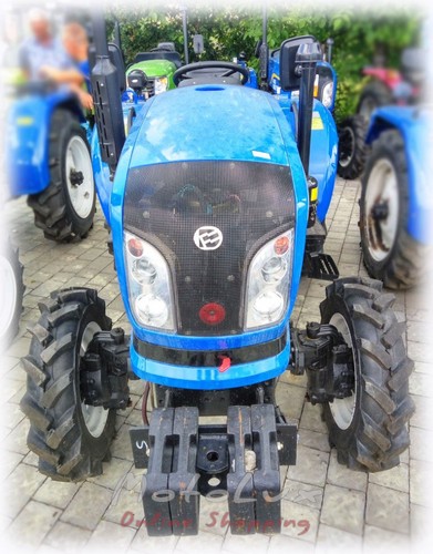 Traktor Dongfeng 244 DH, 24 LE, 4x4, keskeny kerék