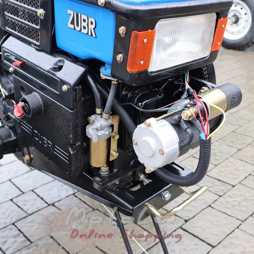 Egytengelyes őnindítős dizel kistraktor Zubr JR Q79E Plus, 10 LE