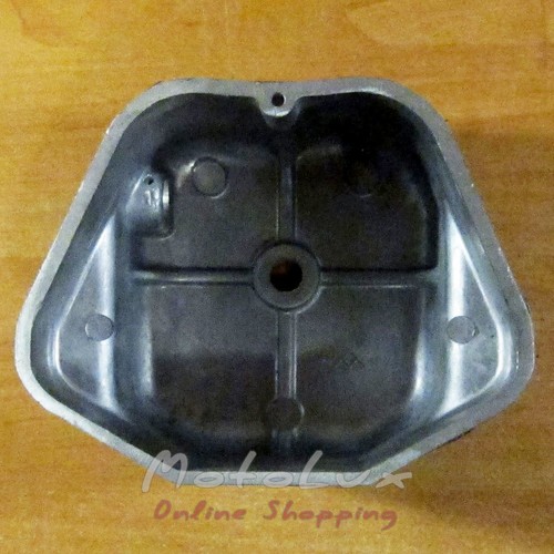 Valve cover for the R195