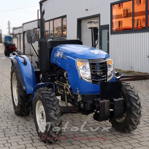 Tractor DW 404 A, 40 hp, 4x4, 4 Cylinders, 2 Hydraulic Exhausts, Used