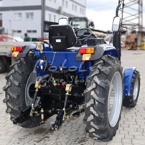 Traktor DTZ 5404, 40 HP, 4х4, 4 valce, posilňovač riadenia