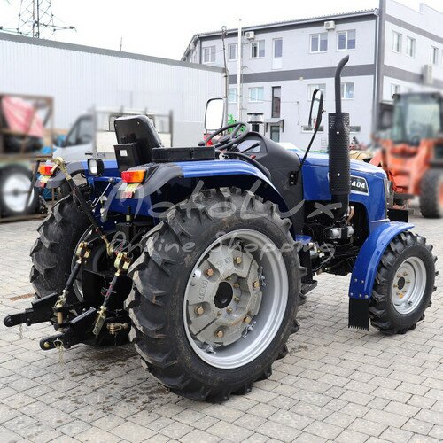 Traktor DTZ 5404, 40 HP, 4х4, 4 valce, posilňovač riadenia