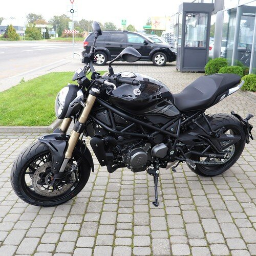 Benelli motorcycle 752S