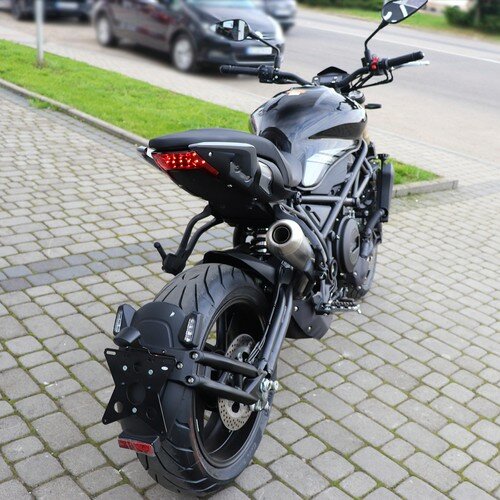 Benelli motorcycle 752S