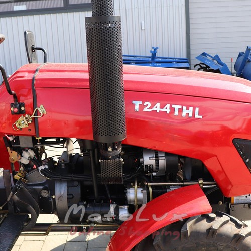 Xingtai T244 THL kistraktor, 24 LE, 4x4 Red