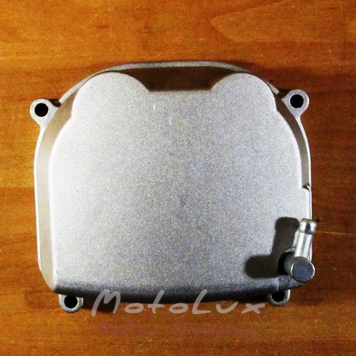 Valve cover for scooter