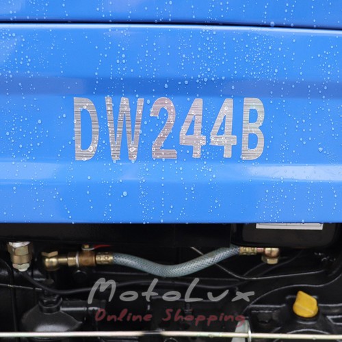 Трактор DW 244B , 24 л.с., 4x4, 1 цилиндр, зад. ВОМ, рем. привод