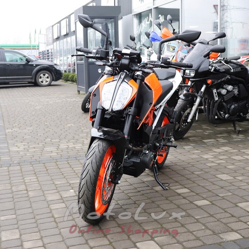 Мотоцикл КТМ 390 Duke, оранжевый