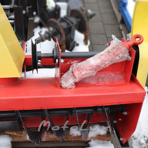 Hóeltakarító gép traktorhoz Korund SMT-120
