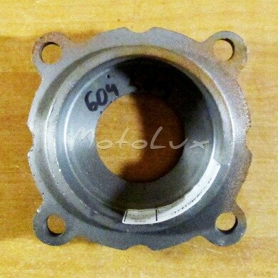 Кришка полуосі КПП на мотоблок R180/190
