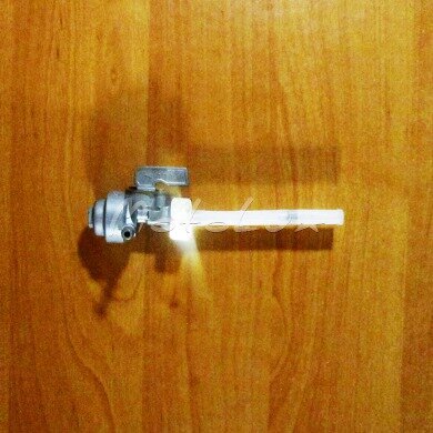 Motorkerékpár benzincsap V200R 